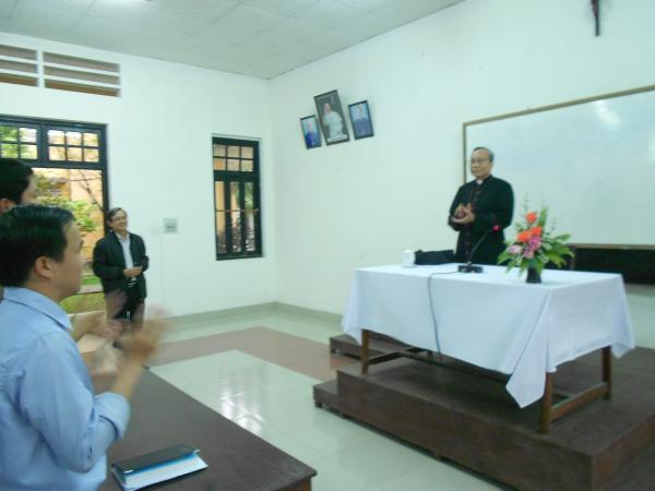 Đức Tổng Giám Mục Phanxicô Xaviê Thăm Và Nói Chuyện Với Chủng Sinh