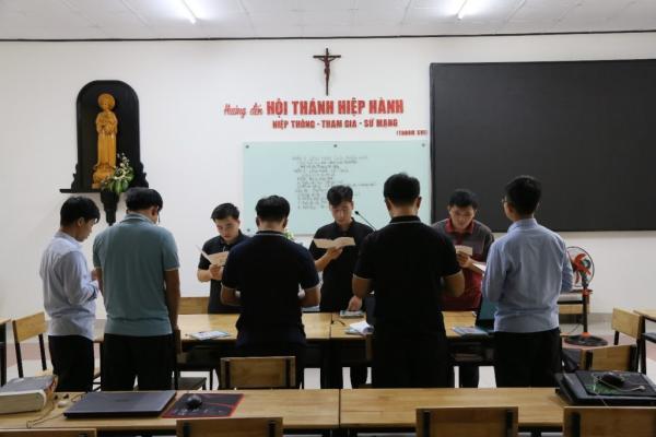 Đại Chủng Viện Huế Sống Tinh Thần Hiệp Hành