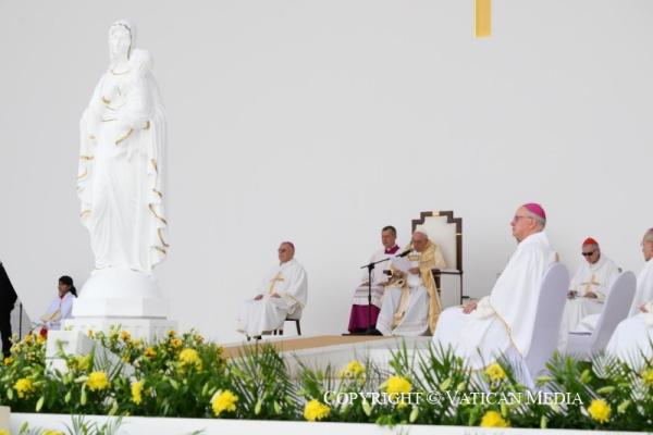 Đức Phanxicô : Thách Thức Thực Sự, Đó Là Yêu Thương Kẻ Thù