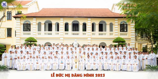 Đại Chủng Viện Huế Mừng Ngày Giỗ Tổ Xuân Bích Và Lễ Đức Mẹ Dâng Mình 2023