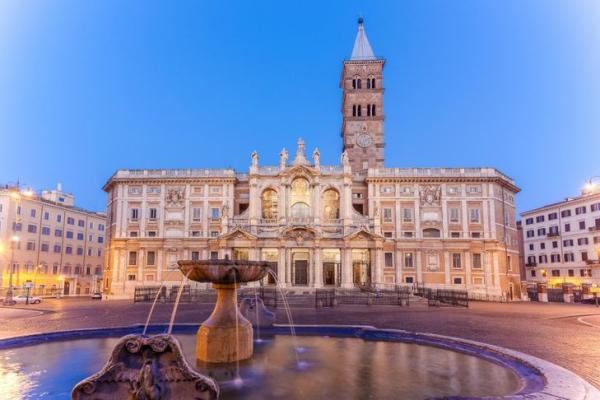 Tìm Hiểu Đền Thờ Đức Bà Cả