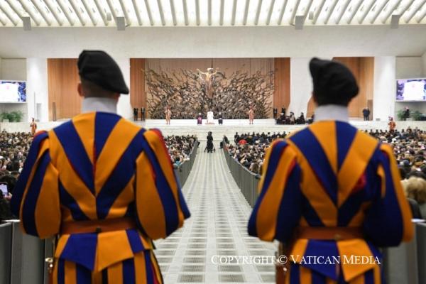 Bài Giáo Lý Về Tật Xấu Và Nhân Đức – Bài 3. Tật Mê Ăn Uống