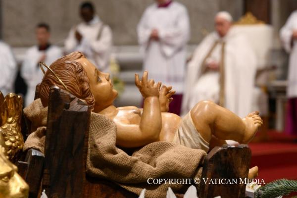 Xích Lại Gần Với Tình Yêu Nhưng Không Và Vô Điều Kiện Của Thiên Chúa