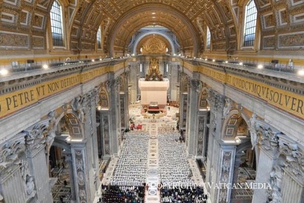 Bài Giảng Của Đức Phanxicô Trong Thánh Lễ Làm Phép Dầu Năm 2024 : Hãy Chú Ý Đến Thói Đạo Đức Giả Giáo Sĩ