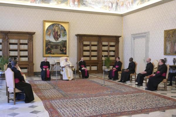 Bài Giáo Lý Về Chữa Lành Thế Giới – Bài 3. Chọn Lựa Ưu Tiên Cho Người Nghèo Và Đức Ái