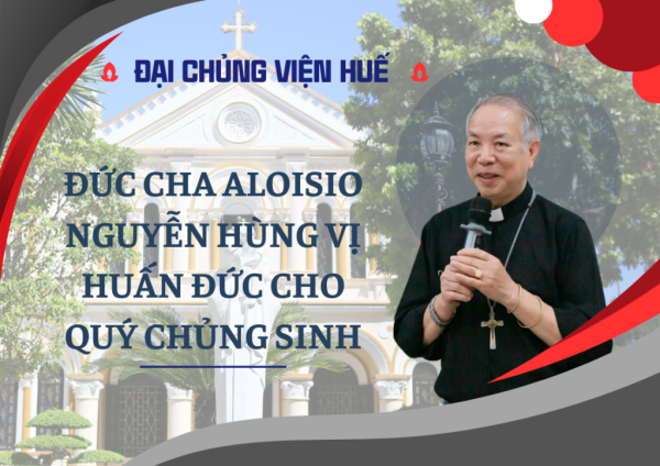 ĐCV Huế: Đức Cha Aloisio Nguyễn Hùng Vị Huấn Đức Cho Các Chủng Sinh