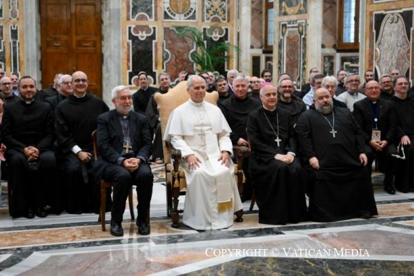 Đức Lêô XIV Khuyến Khích Các Tu Sĩ Về Sự Phân Định Trong Giáo Hội