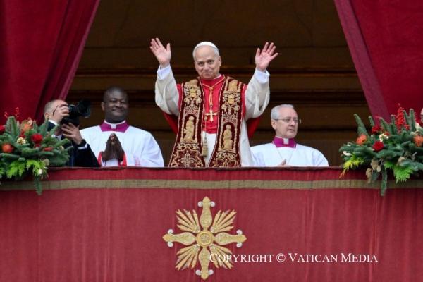 Sứ Điệp Giáng Sinh Urbi et Orbi 2025: Hòa Bình là Một Trách Nhiệm