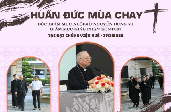 ĐCV Huế: Đức Cha Aloisiô Nguyễn Hùng Vị Thăm Chủng Viện Và Huấn Đức Cho Các Chủng Sinh