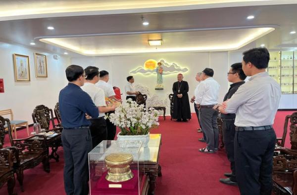 Hình Ảnh Đại Chủng Viện Huế Mừng Bổn Mạng Đức Tổng Giám Mục Giuse Đặng Đức Ngân