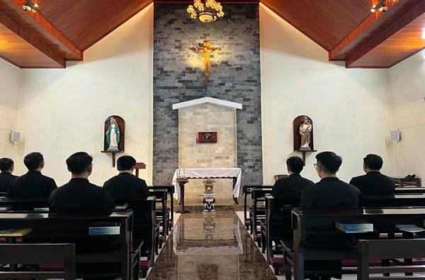 Suy Niệm Lời Chúa Thứ Tư Tuần Thánh, Theo Phương Pháp Nguyện Ngắm Xuân Bích