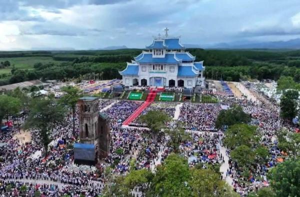 Việt Nam: Các Cuộc Cử Hành Trọng Thể Tại Đền Thánh Đức Mẹ La Vang