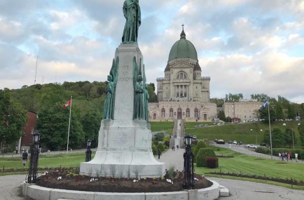 Canada: Khi Nào Sự Trung Lập Của Nhà Nước Đe Dọa Quyền Tự Do Tôn Giáo Của Cá Nhân?