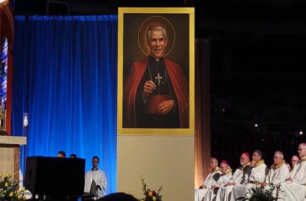 Một Người "Gác Cửa" Đưa Người Khác Đến Với Chúa Kitô: Đức TGM Fulton Sheen Được Tuyên Chân Phước