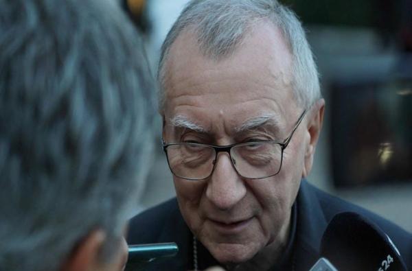 ĐHY Parolin : "Cái Chết Không Được Biến Thành Một Màn Trình Diễn"